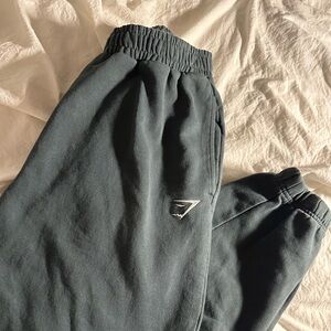 gymshark dark green sweatpants